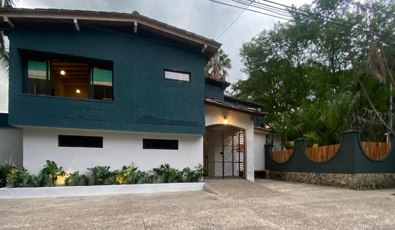 Casa Mosaiko Patio Bonito Hotel Medellín Buitenkant foto